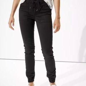AE High-Waisted Jegging Jogger